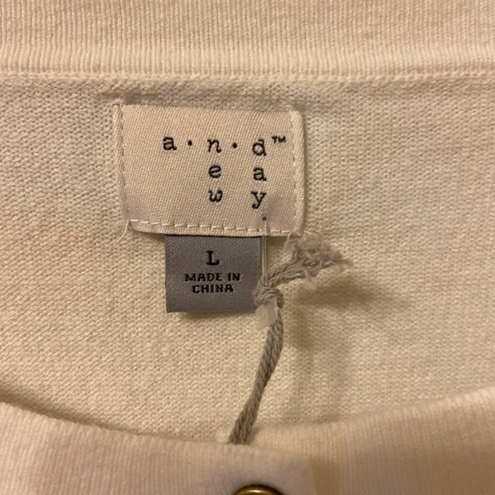 White Ruffle Button-Up Cardigan - Picture 4 of 4